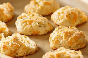 cheddar-chives-biscuits
