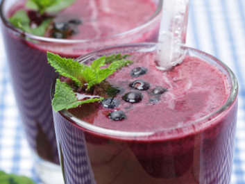 Berry Banana Diet Smoothie